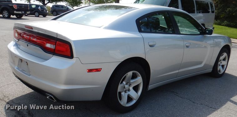 image for item DI6613 2011 Dodge Charger Police