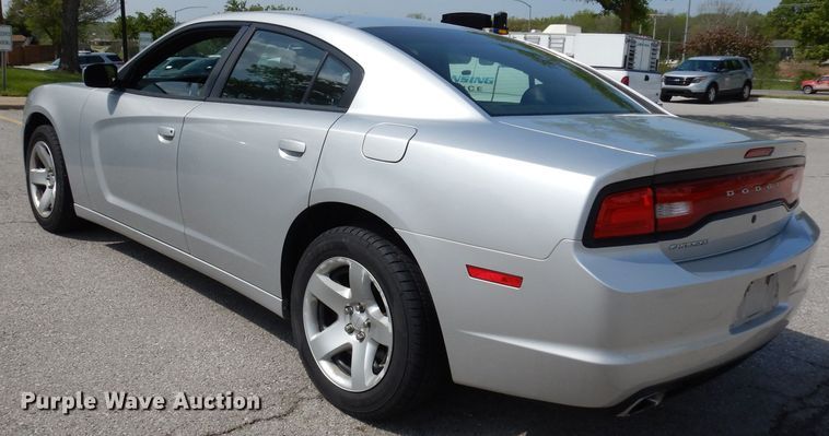 image for item DI6613 2011 Dodge Charger Police