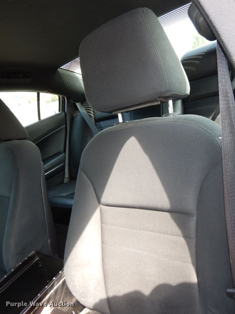 image for item DI6613 2011 Dodge Charger Police