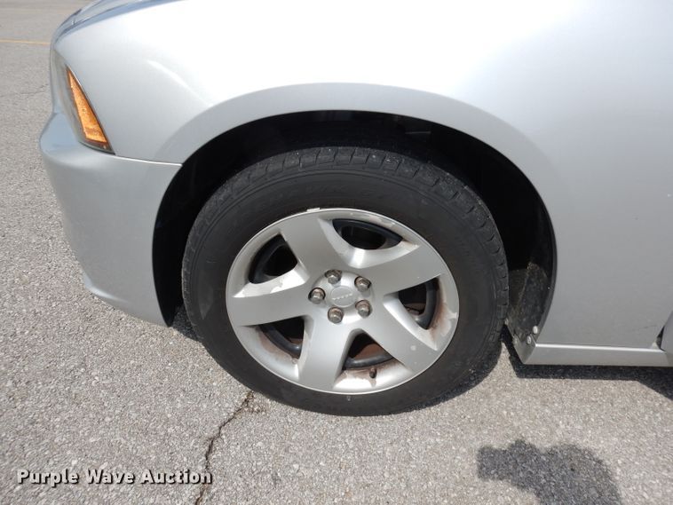 image for item DI6613 2011 Dodge Charger Police