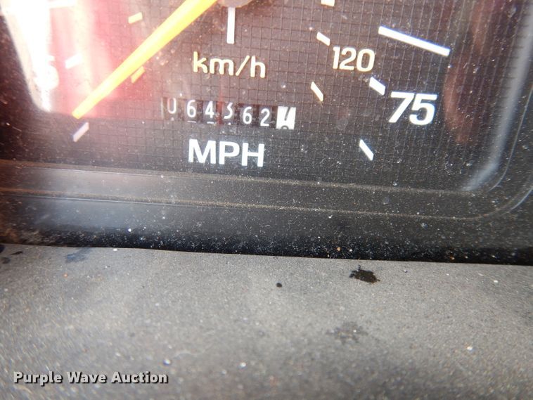 image for item DI6619 1992 Ford F700  dump flatbed truck