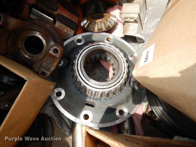 image for item DI6619 1992 Ford F700  dump flatbed truck