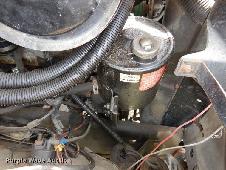 image for item DI6619 1992 Ford F700  dump flatbed truck