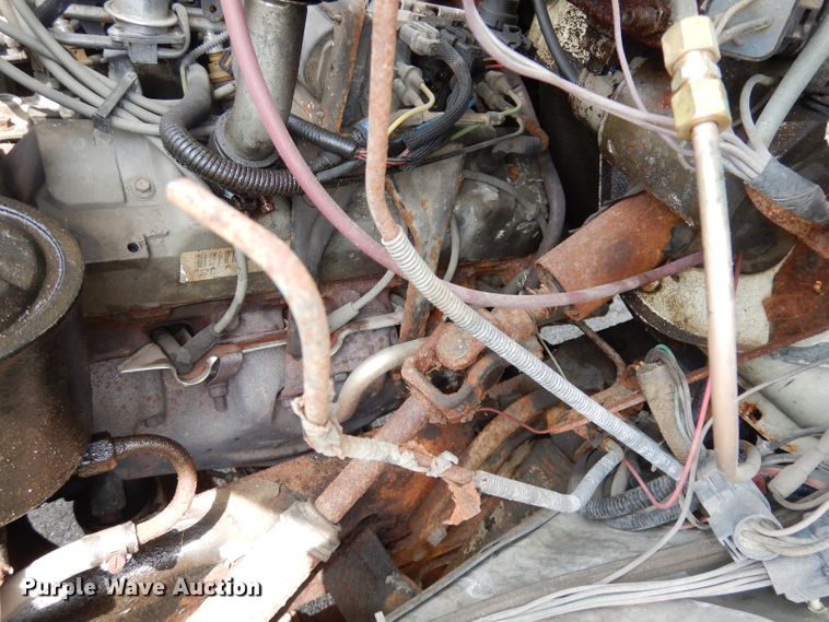 image for item DI6619 1992 Ford F700  dump flatbed truck