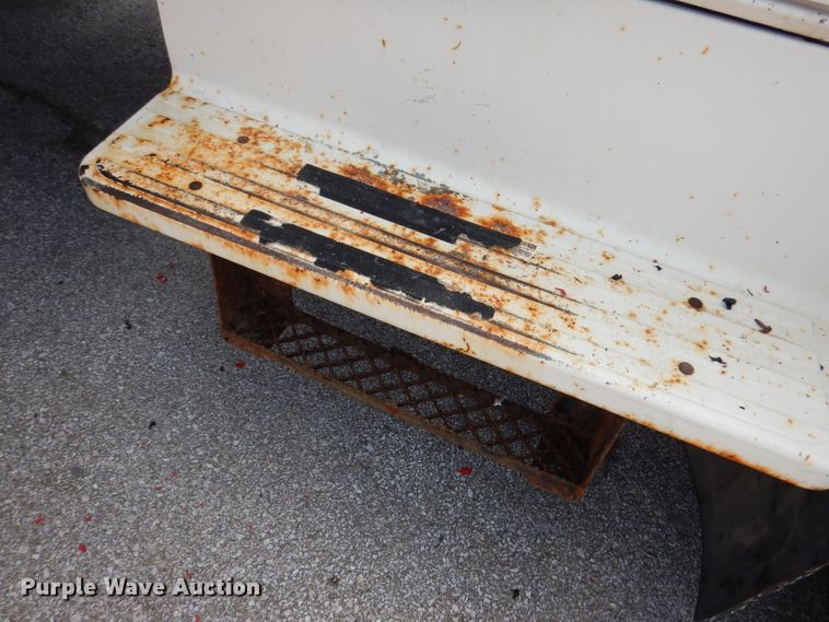 image for item DI6619 1992 Ford F700  dump flatbed truck