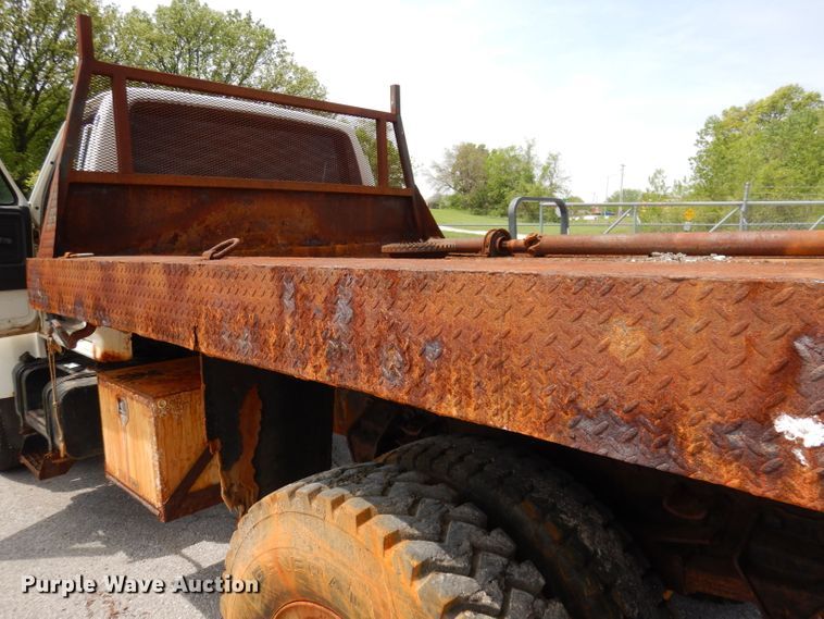 image for item DI6619 1992 Ford F700  dump flatbed truck