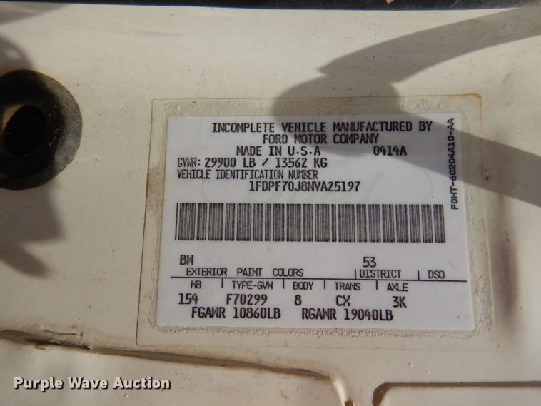 image for item DI6619 1992 Ford F700  dump flatbed truck