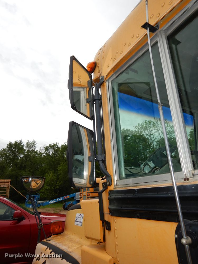 image for item DI6622 1998 Chevrolet Blue Bird  school bus