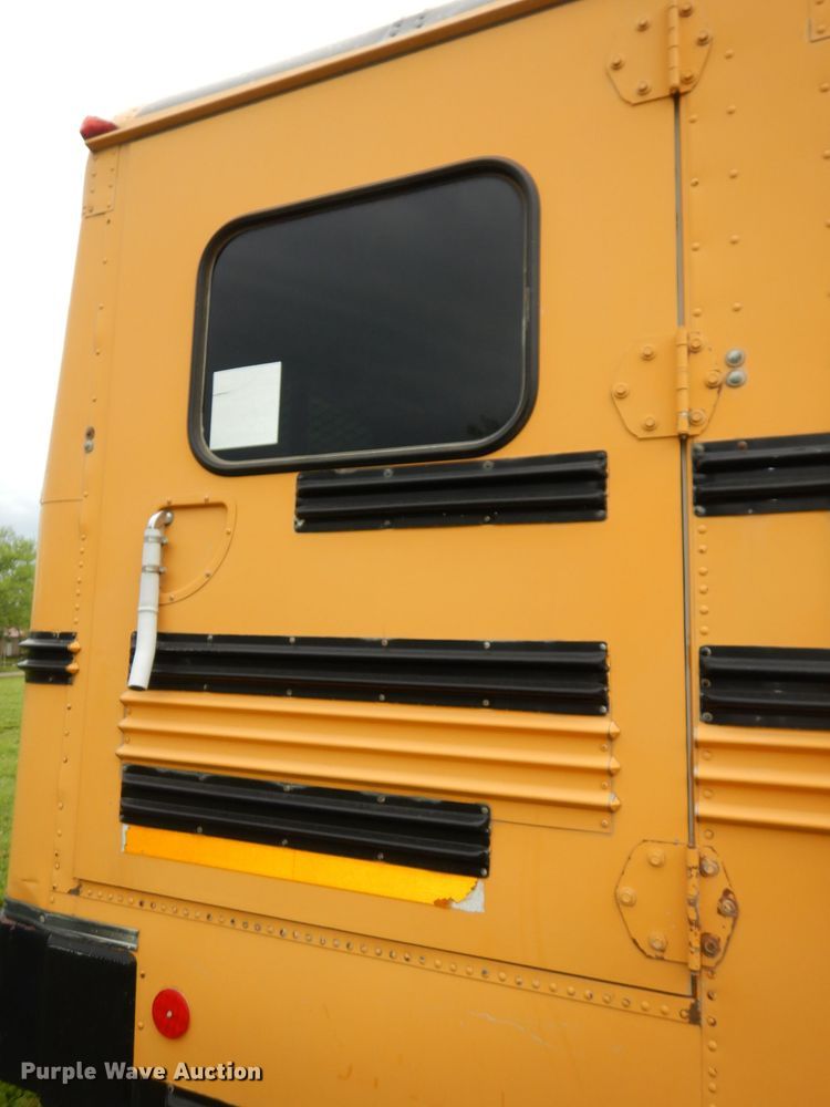 image for item DI6622 1998 Chevrolet Blue Bird  school bus