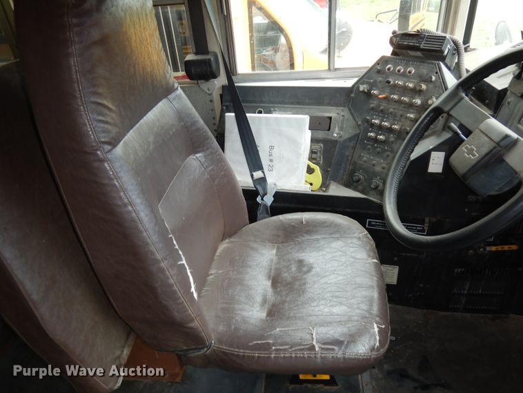 image for item DI6622 1998 Chevrolet Blue Bird  school bus