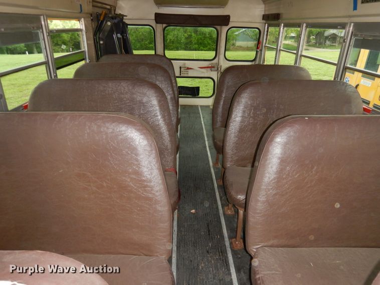 image for item DI6622 1998 Chevrolet Blue Bird  school bus