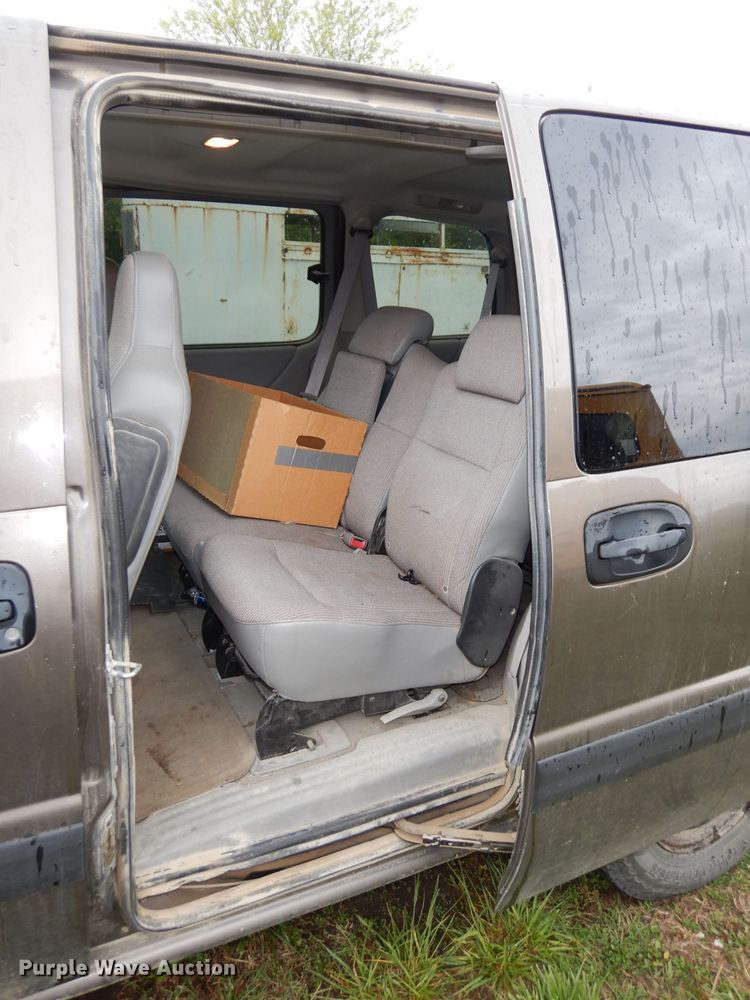 image for item DI6623 2004 Chevrolet Venture  van