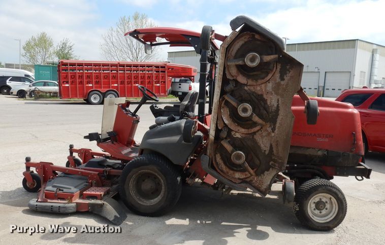 image for item DI6627 2009 Toro Groundsmaster 5900  lawn mower
