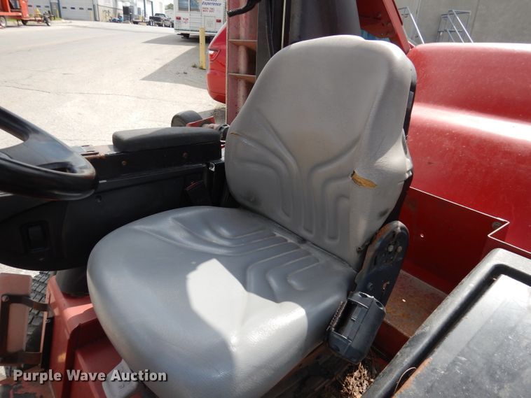 image for item DI6627 2009 Toro Groundsmaster 5900  lawn mower