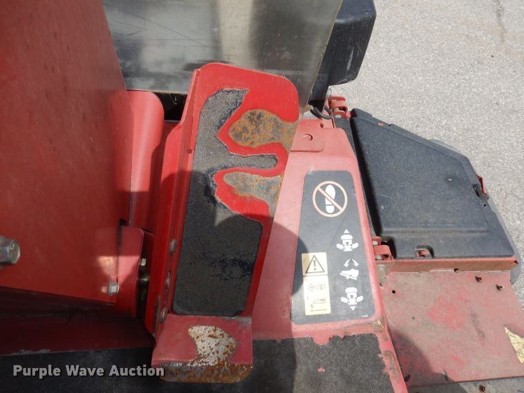 image for item DI6627 2009 Toro Groundsmaster 5900  lawn mower