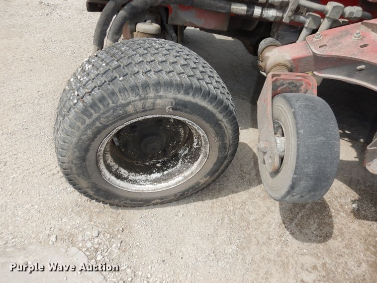 image for item DI6627 2009 Toro Groundsmaster 5900  lawn mower