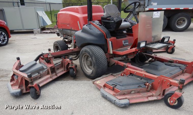image for item DI6627 2009 Toro Groundsmaster 5900  lawn mower