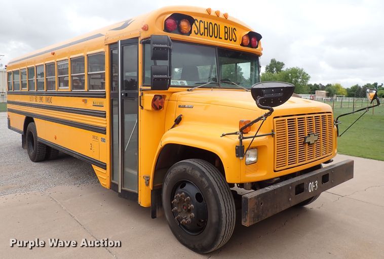 image for item DJ5728 2002 Chevrolet Bluebird  school bus