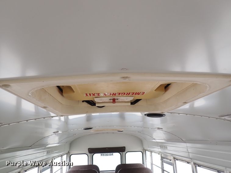 image for item DJ5728 2002 Chevrolet Bluebird  school bus