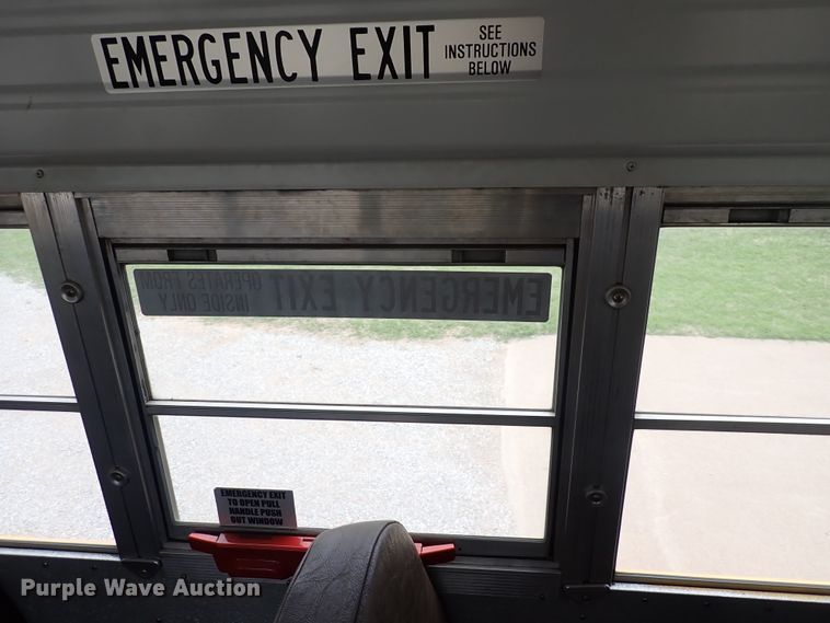 image for item DJ5728 2002 Chevrolet Bluebird  school bus