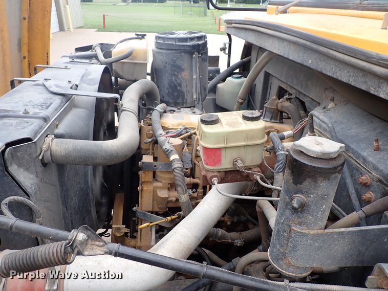 image for item DJ5728 2002 Chevrolet Bluebird  school bus