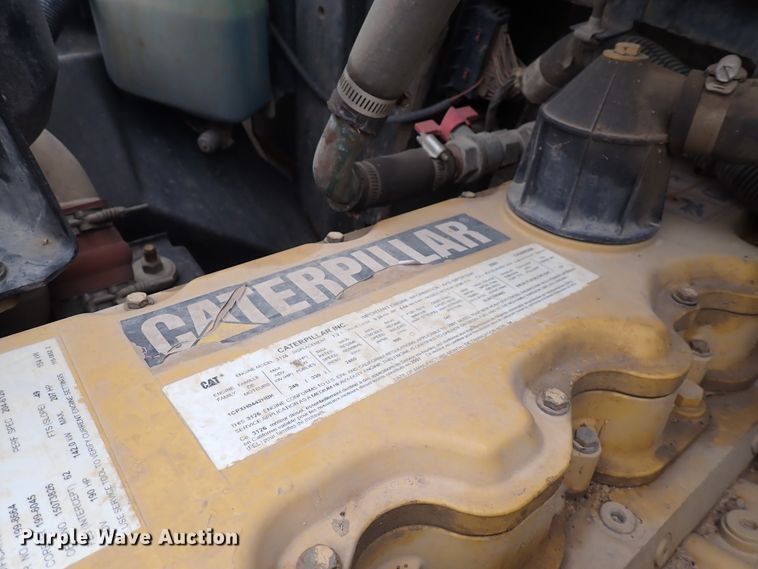 image for item DJ5728 2002 Chevrolet Bluebird  school bus