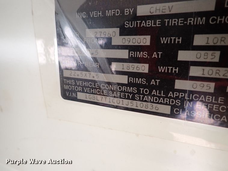 image for item DJ5728 2002 Chevrolet Bluebird  school bus