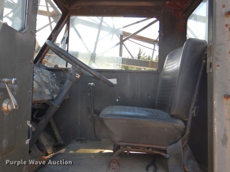 image for item DK5658 1978 Harnischfeger 325TC  truck crane