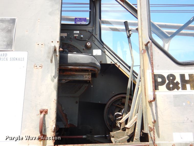 image for item DK5658 1978 Harnischfeger 325TC  truck crane