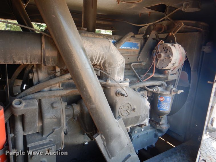 image for item DK5658 1978 Harnischfeger 325TC  truck crane