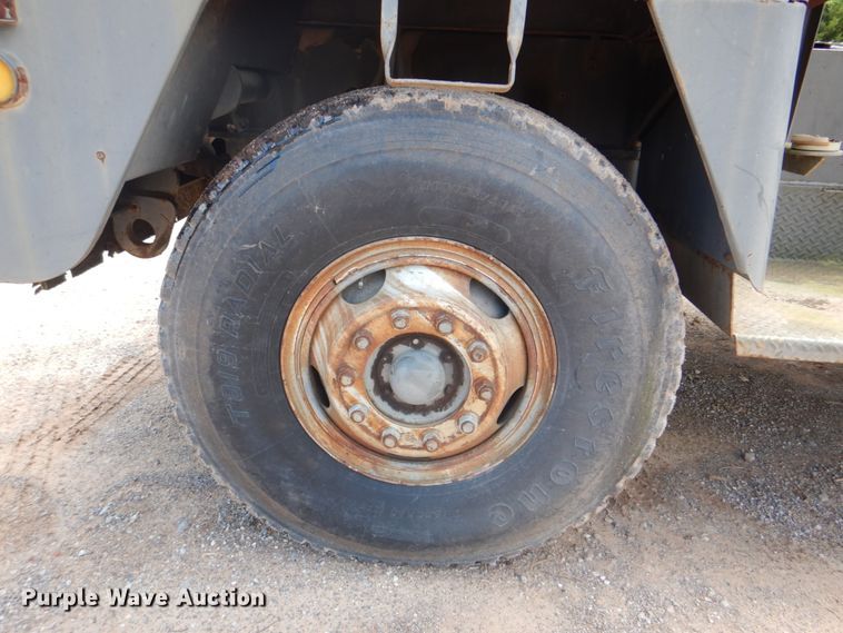 image for item DK5658 1978 Harnischfeger 325TC  truck crane