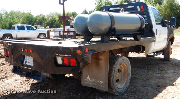 image for item DK5660 2003 Ford F550 Super Duty  flatbed truck