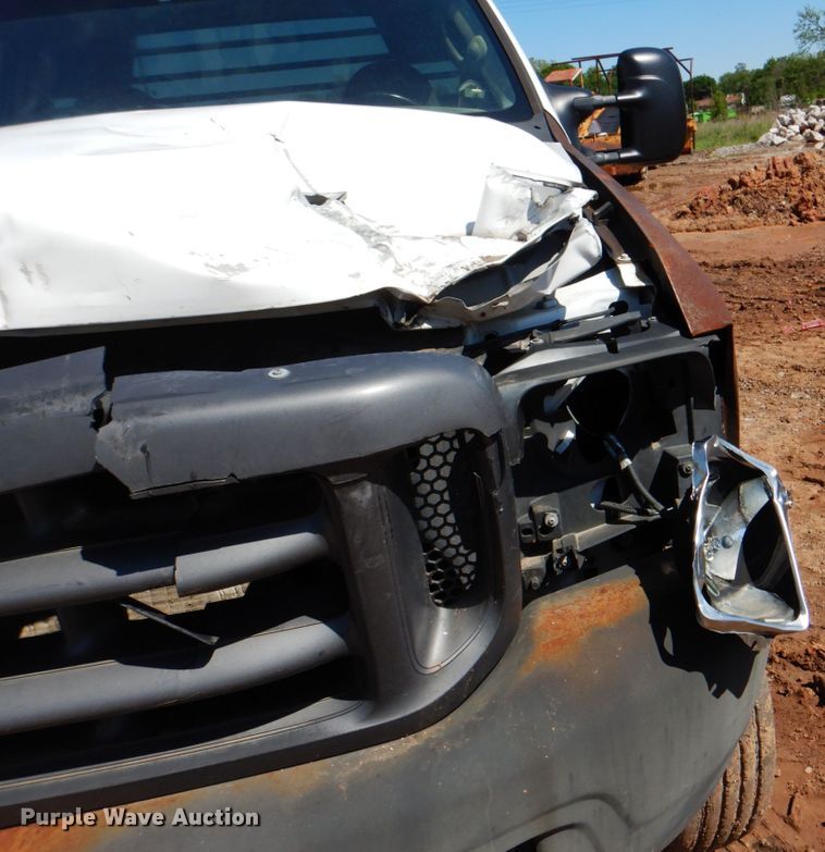 image for item DK5660 2003 Ford F550 Super Duty  flatbed truck