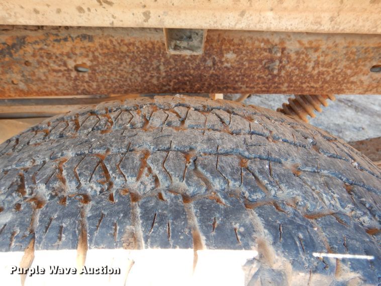 image for item DK5661 1993 Chevrolet Cheyenne 1500  Ext. Cab pickup truck