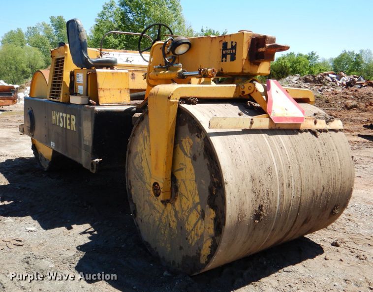 image for item DK5663 1981 Hyster C350B  double drum roller