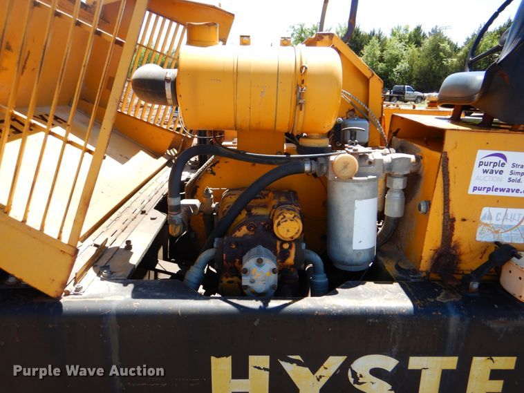 image for item DK5663 1981 Hyster C350B  double drum roller