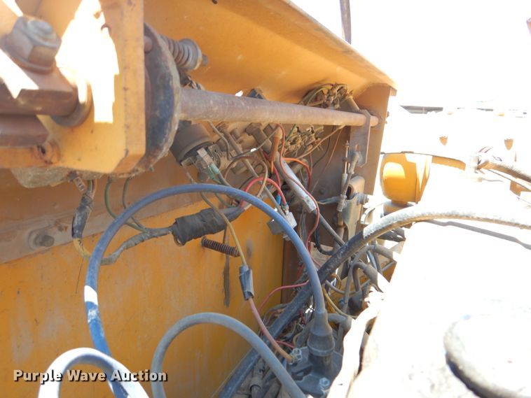 image for item DK5663 1981 Hyster C350B  double drum roller