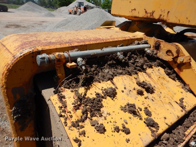 image for item DK5663 1981 Hyster C350B  double drum roller