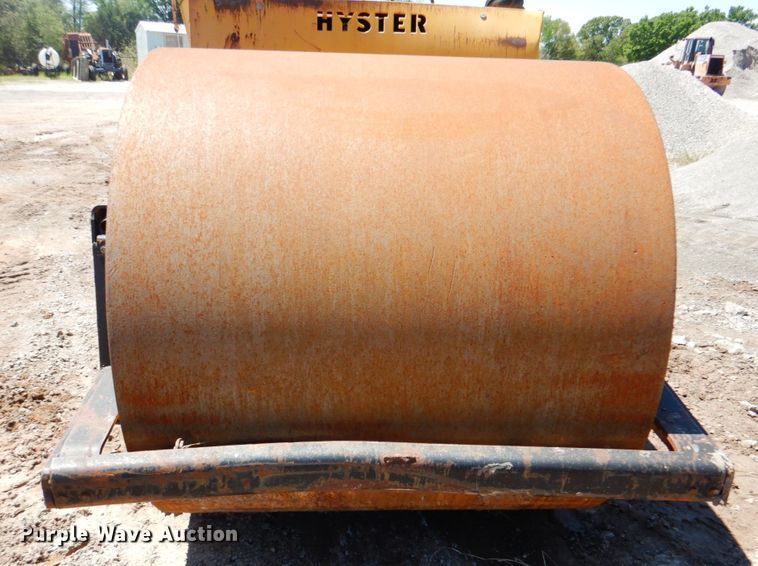image for item DK5663 1981 Hyster C350B  double drum roller