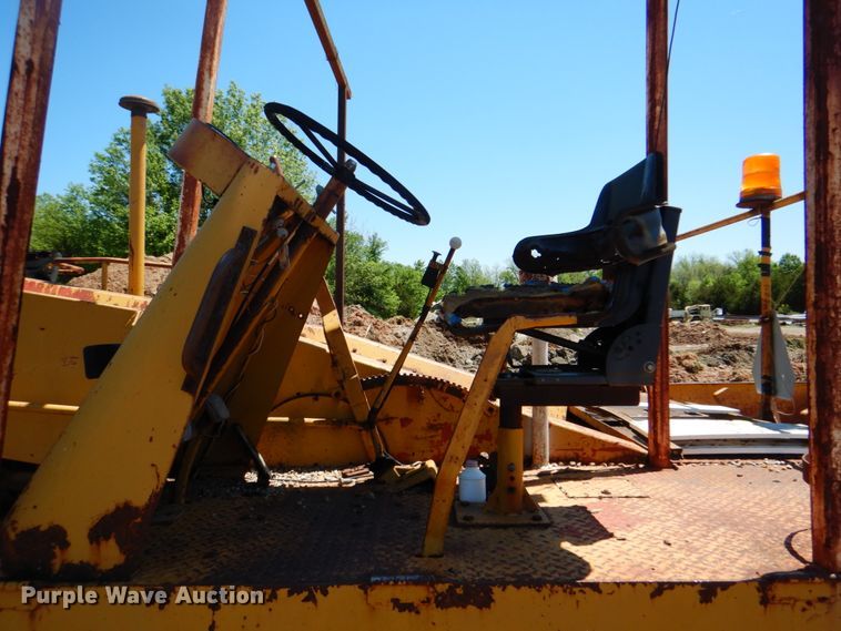 image for item DK5664 Highway Equipment Company  chip spreader