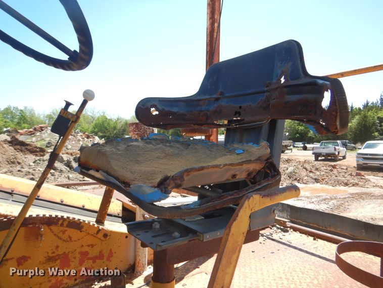 image for item DK5664 Highway Equipment Company  chip spreader