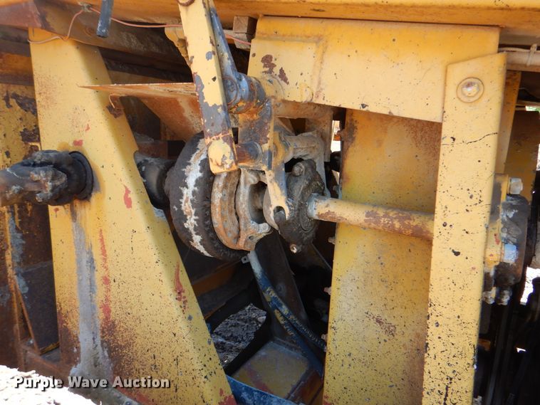 image for item DK5664 Highway Equipment Company  chip spreader