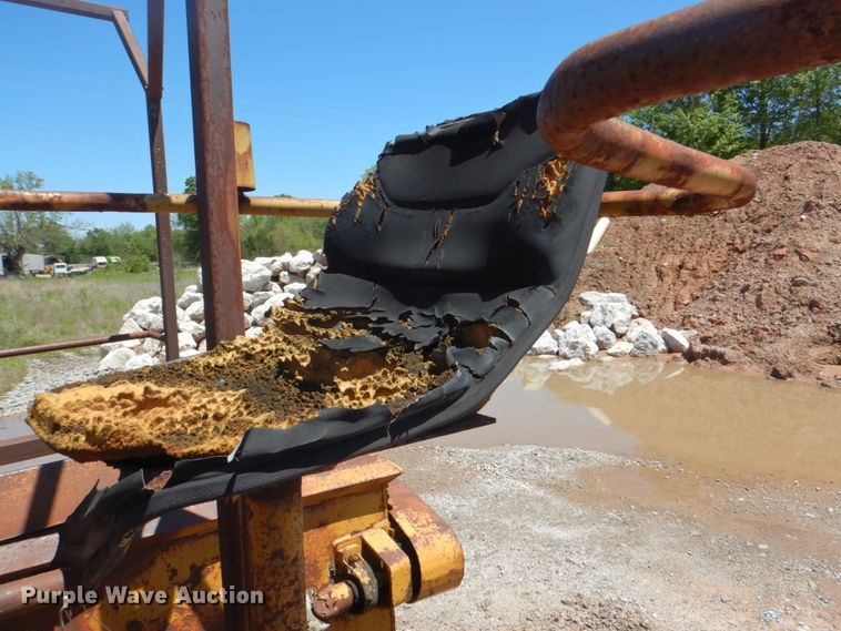 image for item DK5664 Highway Equipment Company  chip spreader