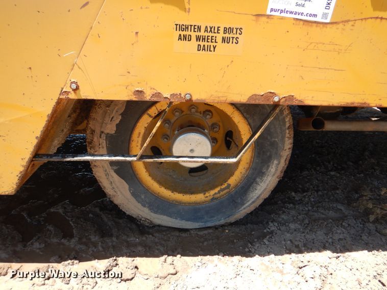 image for item DK5664 Highway Equipment Company  chip spreader