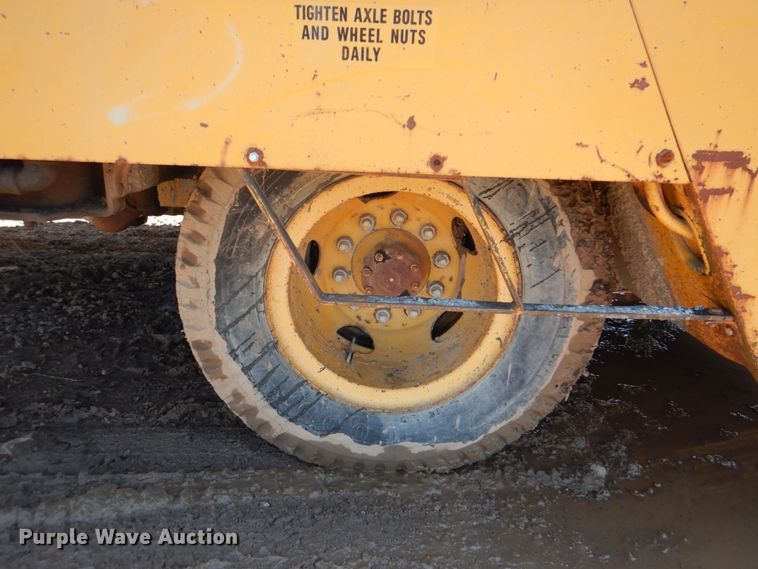 image for item DK5664 Highway Equipment Company  chip spreader