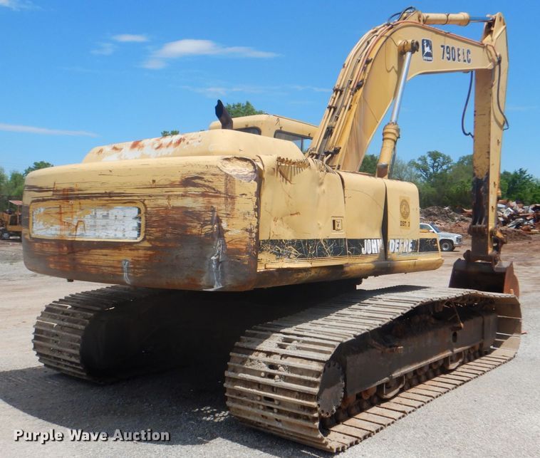 image for item DK5665 1995 John Deere 790E LC  excavator