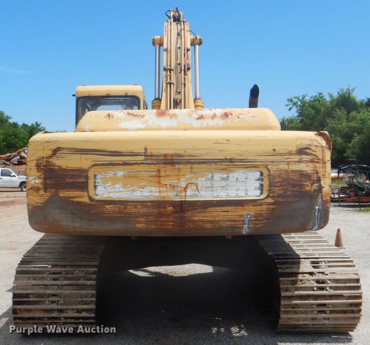 image for item DK5665 1995 John Deere 790E LC  excavator