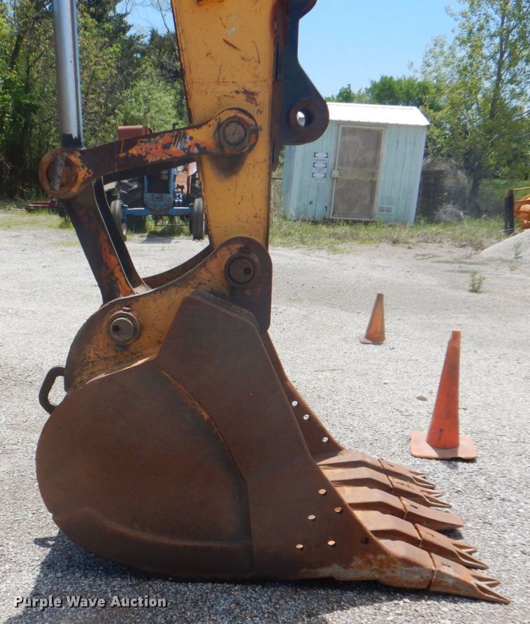 image for item DK5665 1995 John Deere 790E LC  excavator