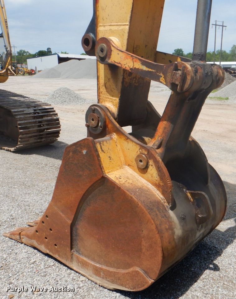 image for item DK5665 1995 John Deere 790E LC  excavator