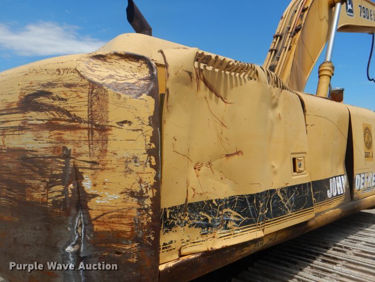 image for item DK5665 1995 John Deere 790E LC  excavator